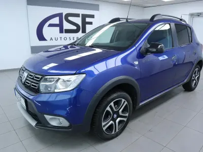 Gebraucht Dacia Sandero Celebration 90 PS (66 kW) 2020 Stahlblau Limousine