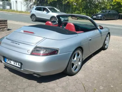 Gebraucht Porsche 911 300 PS (220 kW) 1999 Silber Cabrio