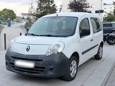 Gebraucht Renault Kangoo 87 PS (63 kW) 2010 Weiß Van / Kleinbus