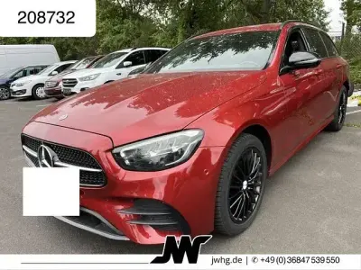Gebraucht Mercedes E300 AMG line 306 PS (225 kW) 2022 Rot Kombi