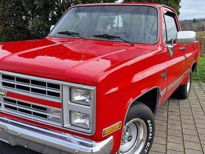 Gebraucht Chevrolet Silverado 160 PS (117 kW) 1985 Rot SUV