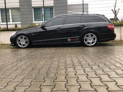 gebraucht Mercedes E250 T Koi AMG Ausstattung