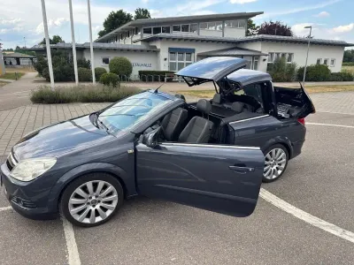 Gebraucht Opel Astra Cosmo 140 PS (102 kW) 2007 Blau Cabrio