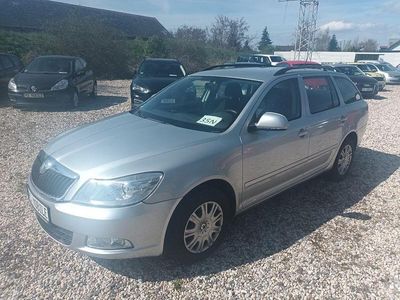 Usado Skoda Octavia 102 HP (75 kW) 2009 Prateado Carrinha