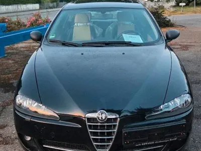 Gebraucht Alfa Romeo 147 120 PS (88 kW) 2007 Schwarz Kleinwagen