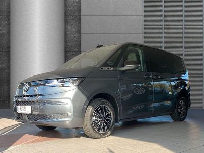 Indiumgrau metallic Gebraucht 2024 VW Multivan Basis Van | 46.900 € (Superpreis)