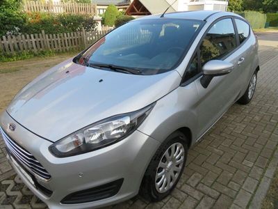 gebraucht Ford Fiesta 1,0 EcoBoost 74kW S/S Celebration Cel...