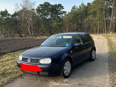 Gebraucht VW Golf IV 75 PS (55 kW) 2000 Blau Kleinwagen