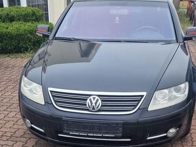 VW Phaeton