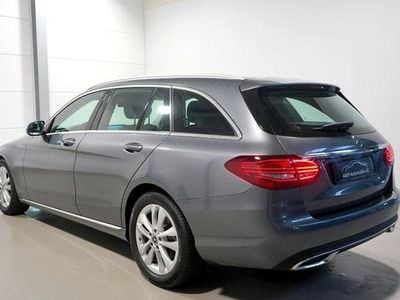 Usata Mercedes C220 Avantgarde 194 CV (142 kW) 2019 Grigio Berlina