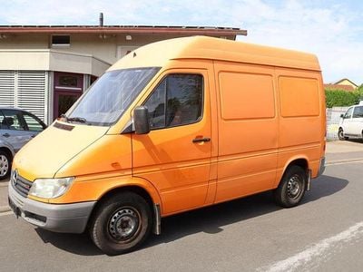Orange Gebraucht 2000 Mercedes Sprinter Van | 5.700 € (Teuer)