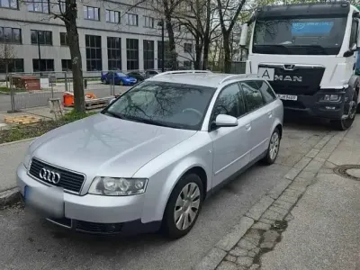 Gebraucht Audi A4 190 PS (139 kW) 2002 Silber Kombi