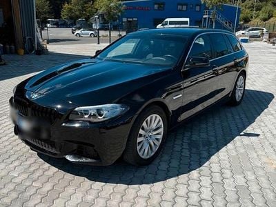 Gebraucht BMW 520 190 PS (139 kW) 2015 Schwarz Kombi
