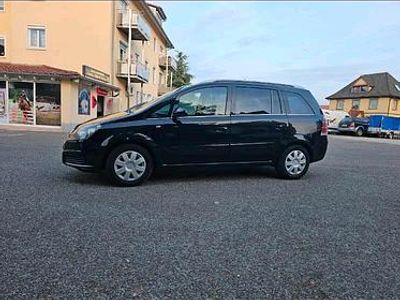 Schwarz Gebraucht 2006 Opel Zafira Van / Kleinbus | 1.650 €