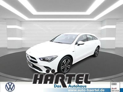 Polarweiß (white), solid Gebraucht 2021 Mercedes CLA250e Shooting Brake Progressive Kombi | 26.400 € (Guter Preis)