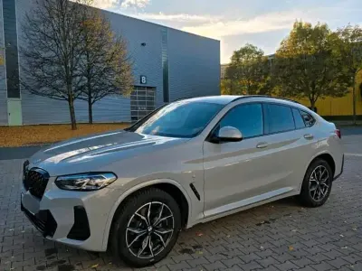 Gebraucht BMW X4 M Sport 184 PS (135 kW) 2024 Grau SUV