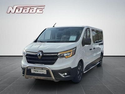 Gebraucht Renault Trafic Komfort 150 PS (110 kW) 2022 Arktisweiß Van / Kleinbus