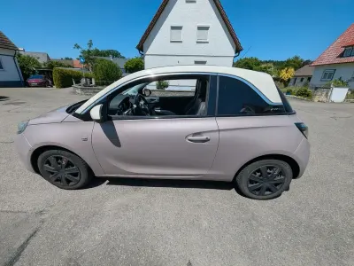 Gebraucht Opel Adam Glam 87 PS (63 kW) 2015 Violet Kleinwagen
