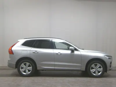 Gebraucht Volvo XC60 Core 197 PS (144 kW) 2022 Silber SUV