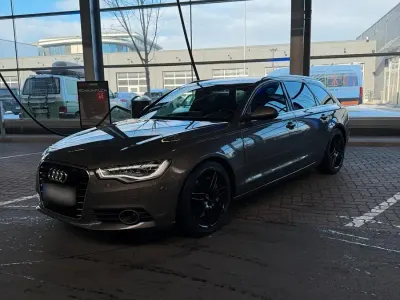 Gebraucht Audi A6 Comfort 313 PS (230 kW) 2012 Braun Kombi