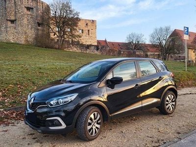 Gebraucht Renault Captur Experience 90 PS (66 kW) 2017 Schwarz SUV