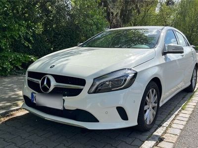 gebraucht Mercedes A180 BlueEFFICIENCY Style Edition Style Edition