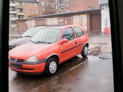 Gebraucht Opel Corsa 54 PS (39 kW) 1998 Rot Kleinwagen