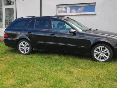 Second-hand Mercedes E220
