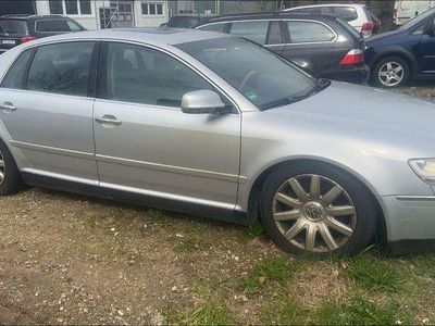 Second-hand VW Phaeton 224 CP (164 kW) 2006 Argintiu Berlinǎ