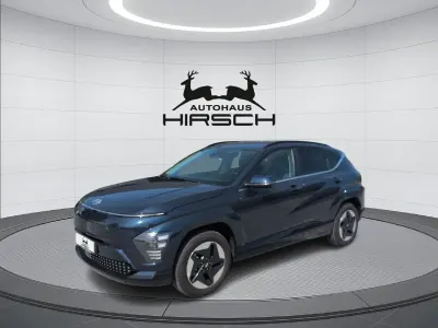 Gebraucht Hyundai Kona Trend 114 kW (156 PS) 2024 Sailing blue / mic SUV