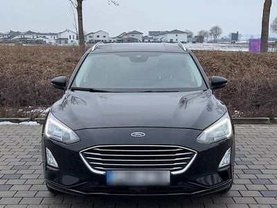 Schwarz Gebraucht 2021 Ford Focus Kombi | 15.000 € (Fairer Preis)