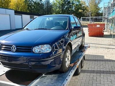 VW Golf IV