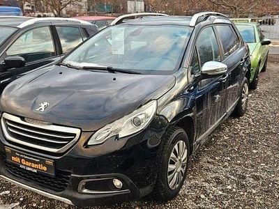 Schwarz Gebraucht 2016 Peugeot 2008 Style SUV | 6.490 € (Guter Preis)