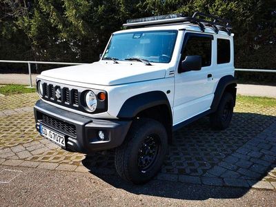Gebraucht Suzuki Jimny Comfort 105 PS (77 kW) 2021 Weiß SUV