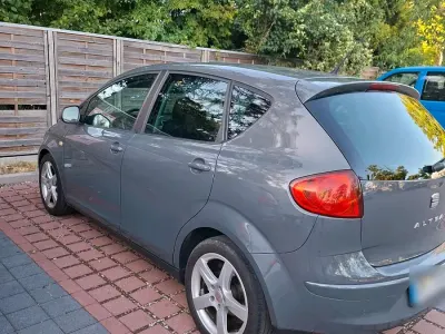 Gebraucht Seat Altea 2011 Grau Kleinwagen