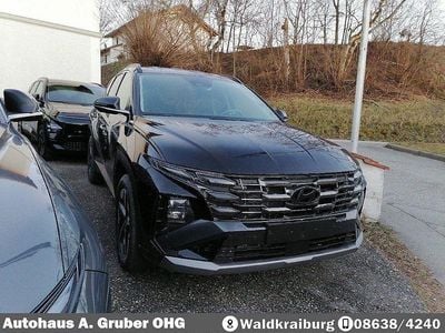 Neu Hyundai Tucson Trend 253 PS (186 kW) 2025 Schwarz SUV