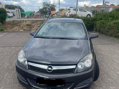 Opel Astra GTC