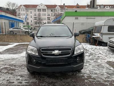Schwarz Gebraucht 2010 Chevrolet Captiva SUV | 2.500 € (Guter Preis)