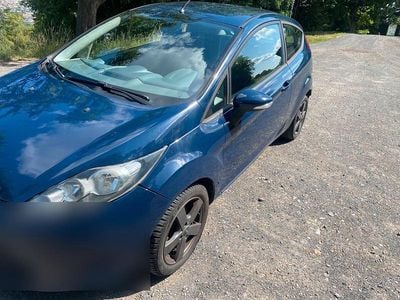 Gebraucht Ford Fiesta 60 PS (44 kW) 2009 Blau Kleinwagen