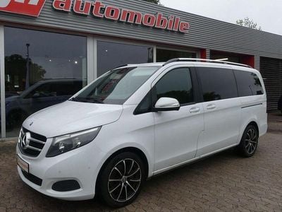 Mercedes V220