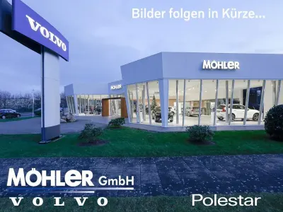 Gebraucht Volvo XC40 Momentum 163 PS (119 kW) 2020 Schwarz SUV