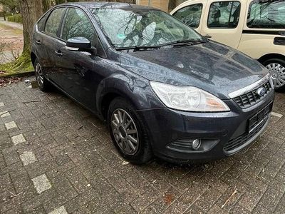 Gebraucht Ford Focus 116 PS (85 kW) 2008 Grau Limousine