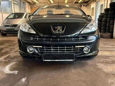 Gebraucht Peugeot 207 CC 120 PS (88 kW) 2007 Schwarz Cabrio