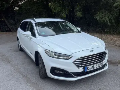 Gebraucht Ford Mondeo Trend 140 PS (102 kW) 2020 Weiß Kombi