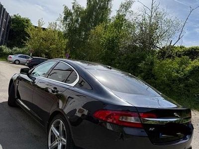 Second-hand Jaguar XF Premium Luxury 207 CP (152 kW) 2009 Negru Berlinǎ