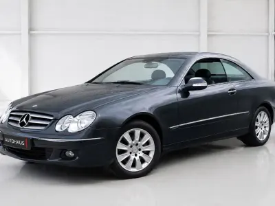 Gebraucht Mercedes CLK200 Elegance 184 PS (135 kW) 2008 Schwarz Coupé