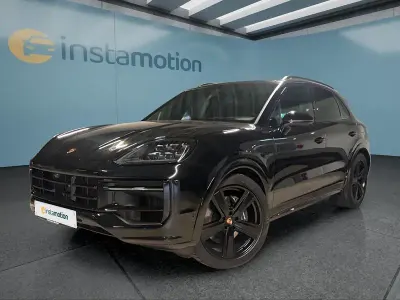 Gebraucht Porsche Cayenne E-Hybrid 470 PS (345 kW) 2026 Schwarz SUV