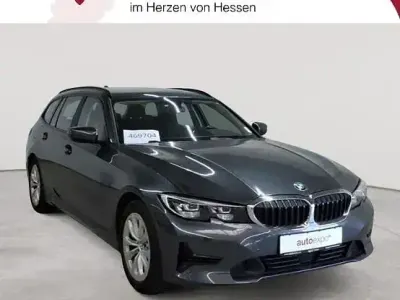 Gebraucht BMW 318 Advantage 150 PS (110 kW) 2022 Mineralgrau metallic Kombi