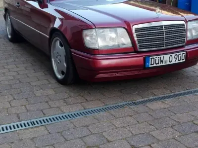 Brugt Mercedes E320 220 HK (161 kW) 1995 Rød Coupe
