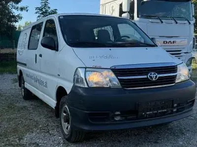 Gebraucht Toyota HiAce 117 PS (86 kW) 2013 Van